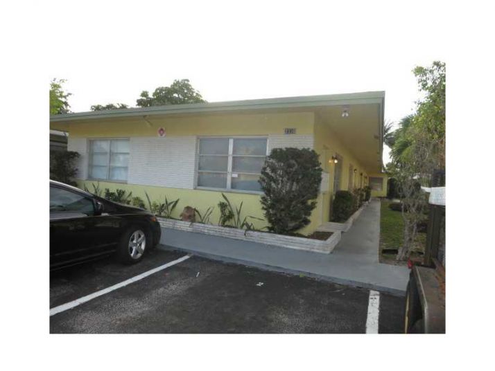 2330 SE 2 ST # 1-5, Pompano Beach, FL 33064