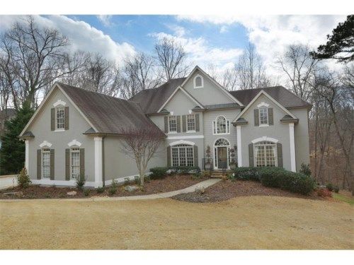 730 Valley Summit Drive, Roswell, GA 30075