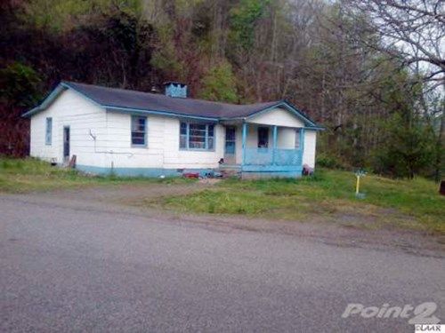 396 Caney Valley Rd., Sneedville, TN 37869