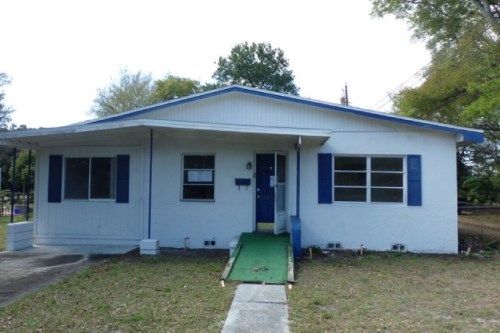 925 43rd St S, Saint Petersburg, FL 33711