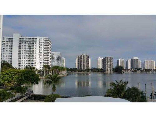 2780 NE 183 ST # 2003, North Miami Beach, FL 33160