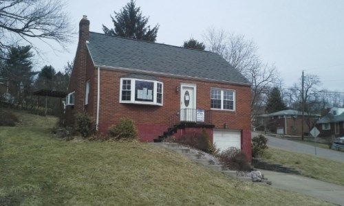 11021 Wren Dr, Irwin, PA 15642