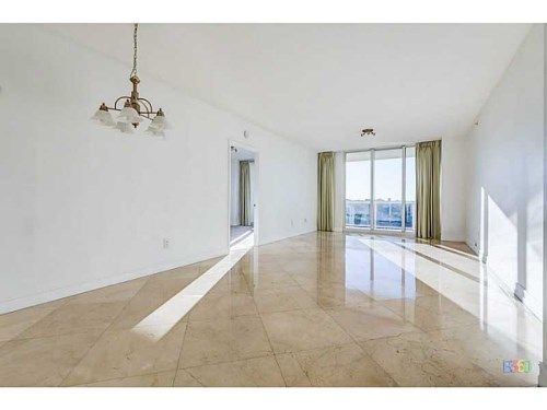 9595 COLLINS AV # 507, Miami Beach, FL 33154