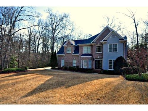 125 Forrest Lake Road, Alpharetta, GA 30022