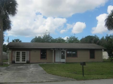 428 Calamondin Ave NW, Palm Bay, FL 32907