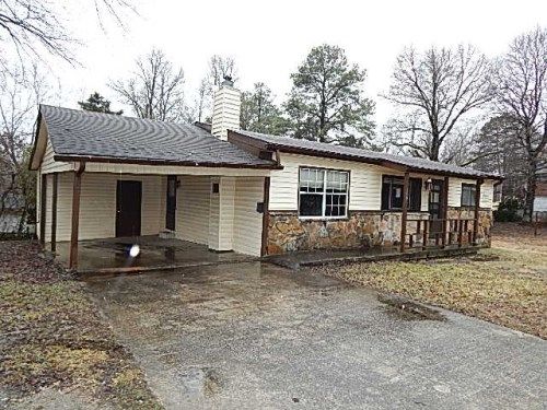 109 Highwood Dr, Harriman, TN 37748