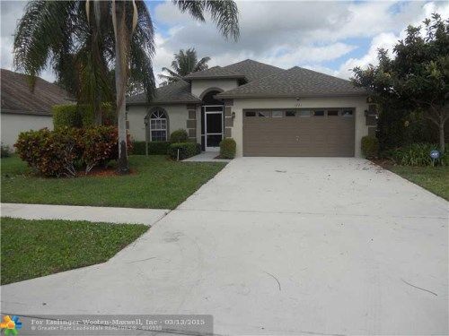 1281 CROWN POINT, West Palm Beach, FL 33414