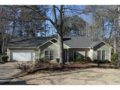 5844 N Shores Road Nw, Acworth, GA 30101