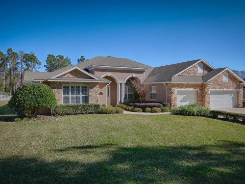 7393 Sunnyside Dr, Leesburg, FL 34748