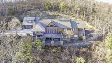 1215 WATERCRESS Gatlinburg, TN 37738