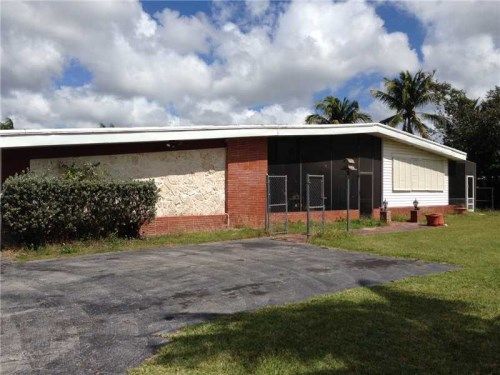 17365 AVOCADO DR, Homestead, FL 33030