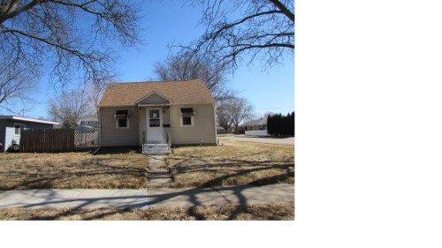 1702 Grove St, Oshkosh, WI 54901