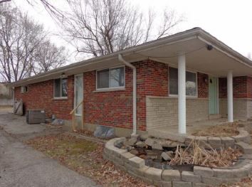 4845 Craigmont Dr, Florissant, MO 63033