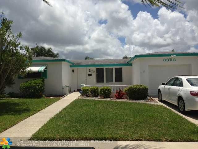 6668 NW 2ND ST, Pompano Beach, FL 33063