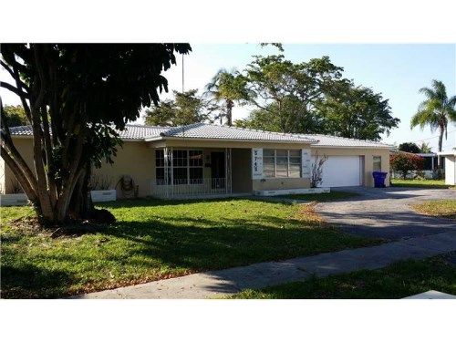 5745 MADISON ST, Hollywood, FL 33023