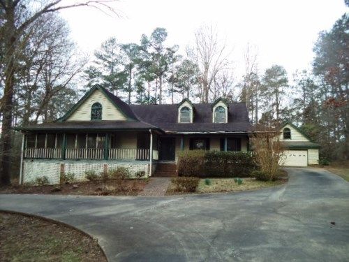 7 Red Bud Trail, Newnan, GA 30263