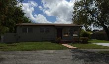 432 W 45 PL Hialeah, FL 33012