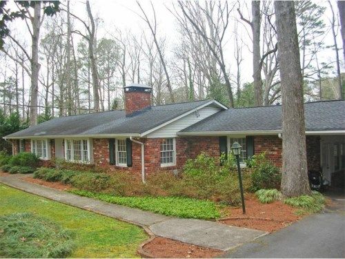 302 Chinquapin Drive Sw, Marietta, GA 30064