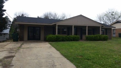 2907 Summerfield Rd, Selma, AL 36701