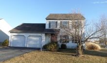 3320 Nicole Ct Dover, PA 17315