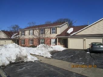 1285 N Red Oak Cir Unit #3, Round Lake, IL 60073