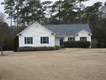 414 Arabian Ln, Swansboro, NC 28584