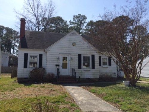 9 Columbia Ave, Crisfield, MD 21817