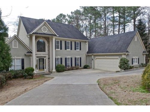 3322 Rough Creek Drive, Woodstock, GA 30189