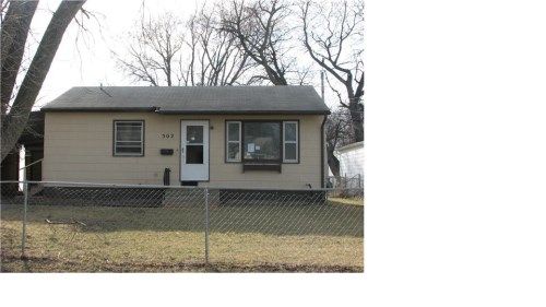 502 Sharon Ave, Marshalltown, IA 50158