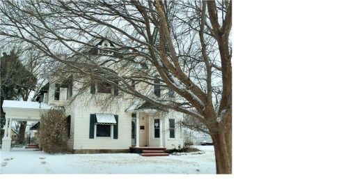 521 N Prouty Ave, Watonga, OK 73772