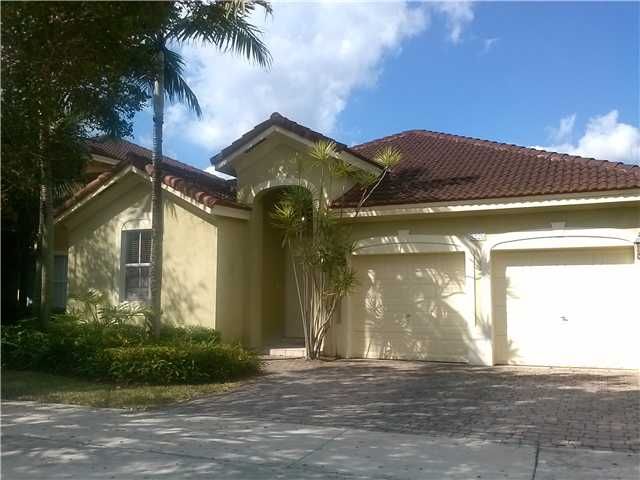 8220 SW 164 CT, Miami, FL 33193