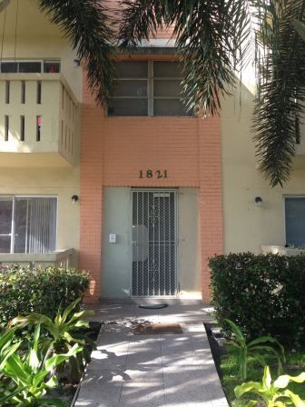 1821 NE 168th St Apt C4, Miami, FL 33162