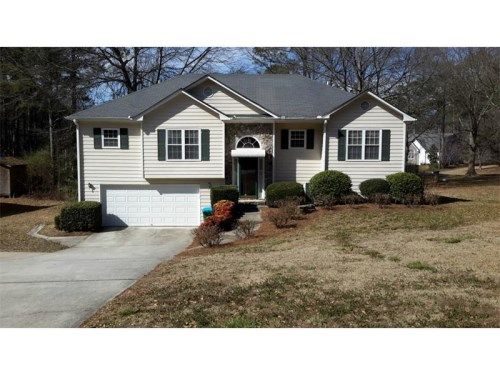 1800 Rockdale Circle, Snellville, GA 30078