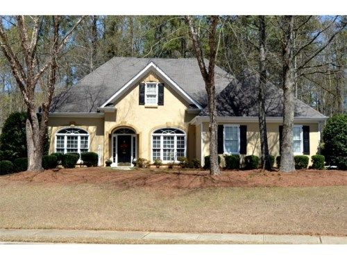 3040 Salisbury Drive, Alpharetta, GA 30004