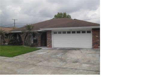 5536 Avery Dr, Marrero, LA 70072