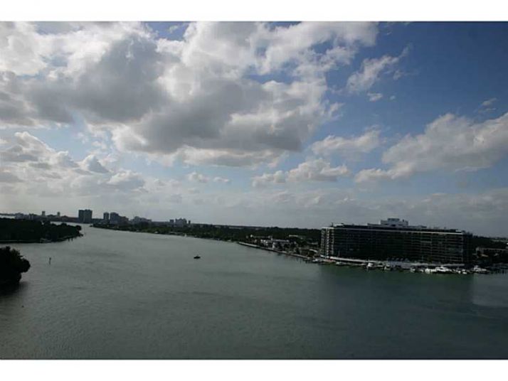 6770 INDIAN CREEK DR # 11-E, Miami Beach, FL 33141