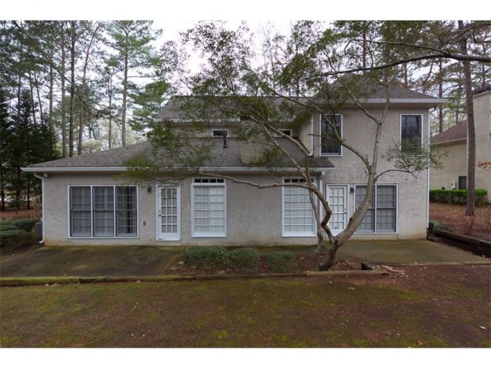 542 Mosswood Shoals, Stone Mountain, GA 30087