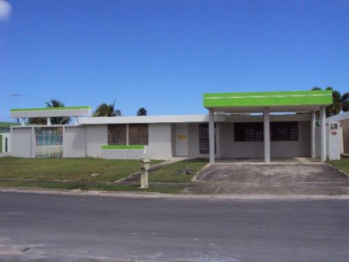 #22-H Urb. Estancias De Tortuguero, Vega Baja, PR 00693