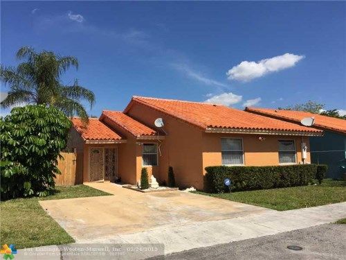 3061 NW 207 TE, Opa Locka, FL 33056