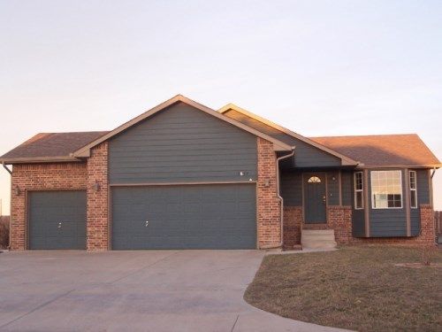 2657 E Spring Hill Ct, Goddard, KS 67052