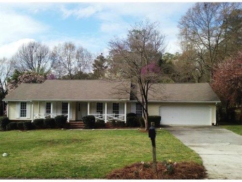 155 Jade Cove Circle, Roswell, GA 30075