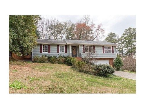 110 Thompson Place, Roswell, GA 30075