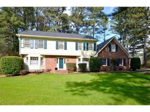 724 Lanford Springs Drive, Lilburn, GA 30047