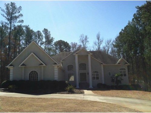 915 Magnolia Way, Hampton, GA 30228