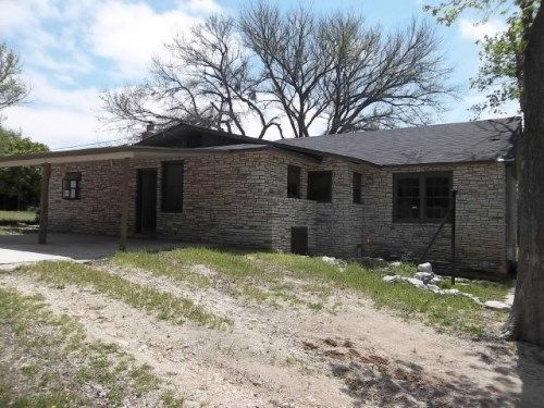 2546 Goat Creek Rd, Kerrville, TX 78028