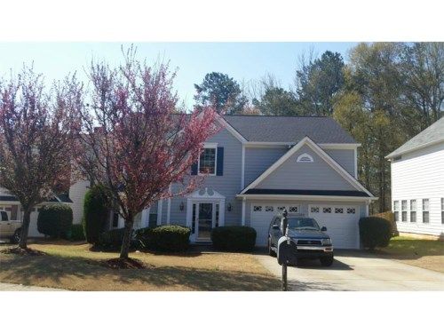 1045 Hidden Pond Lane, Roswell, GA 30075