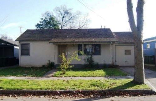 716 N SCHOOL ST, Lodi, CA 95240