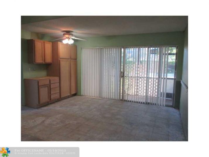 5220 NE 6th Ave # A2, Fort Lauderdale, FL 33334