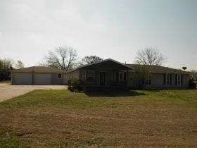 336 Calle Cedro Dr, Sherman, TX 75090