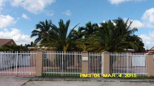 731 SE 6 PL, Hialeah, FL 33010